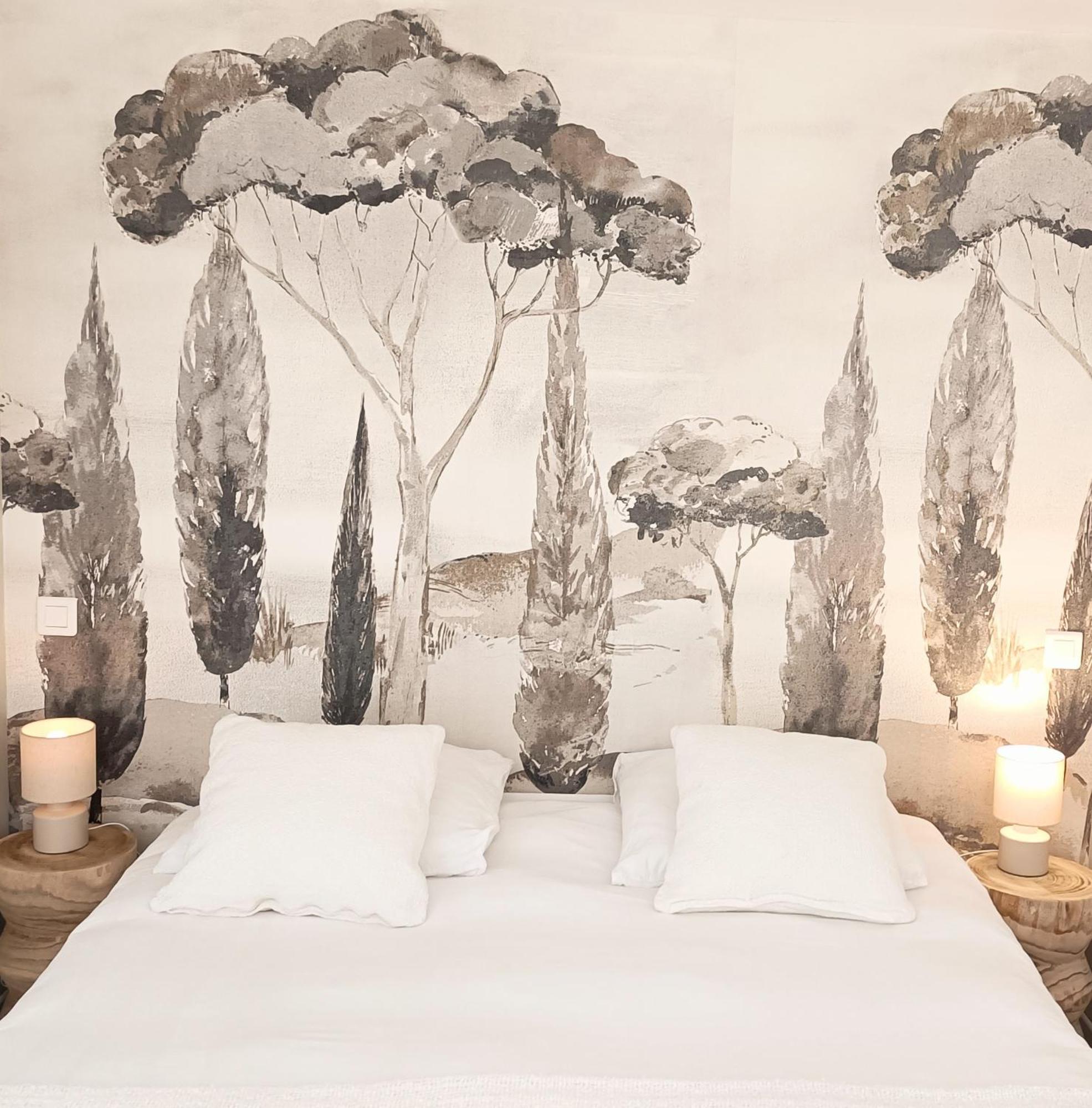 Отель La Ferme Les Eybrachas Reauville Номер фото